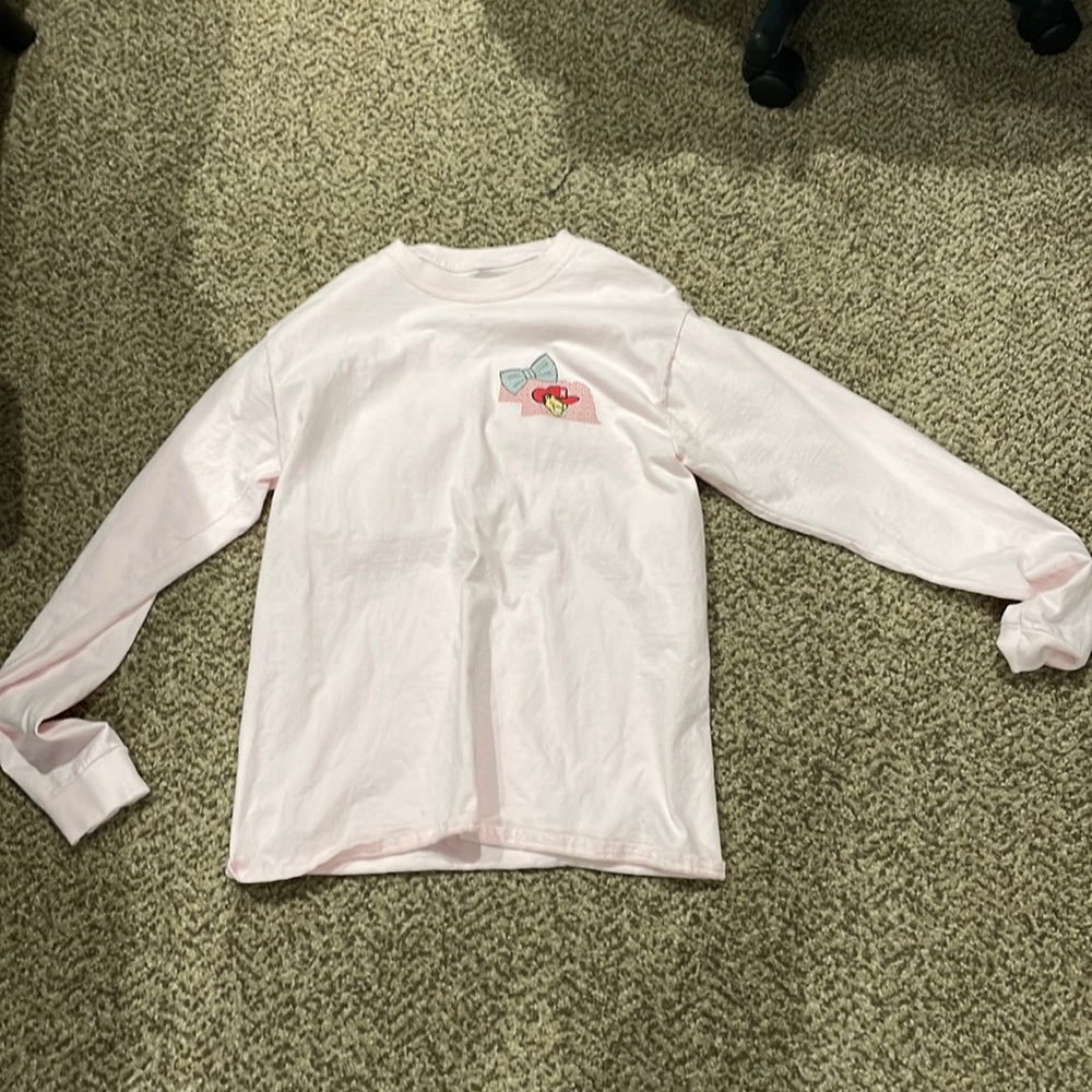 Pink size medium Nebraska Huskers Long sleeve shirt